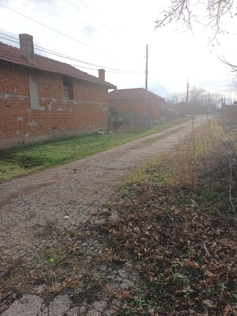 Продава се Къща в Никопол - 230 кв.м за 124 €/кв.м - Снимка #3