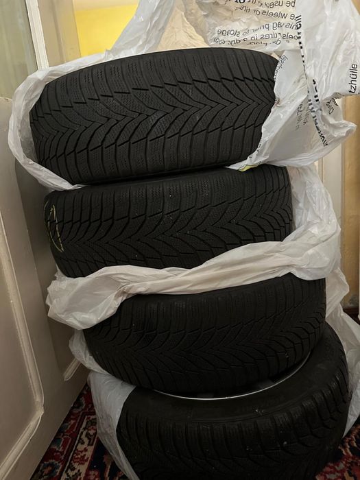 Anvelope iarna Nexen 215/45/R17 91V