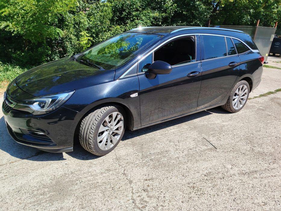 Vând Opel Astra K,An 2017,1.6 cdti 136 cp/variante auto cutie automată