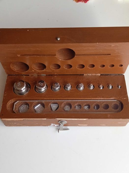 Тежести за везни комплект