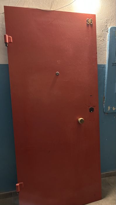 Дверь входная металическая