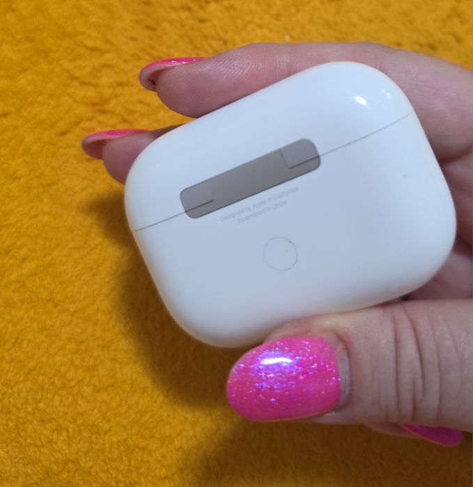 ORIGINAL NOI Casti Apple Airpods Pro (2nd Generation) Carcasa MagSafe