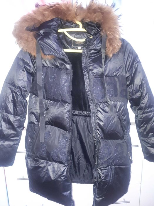 Зимняя куртка (для девочки)