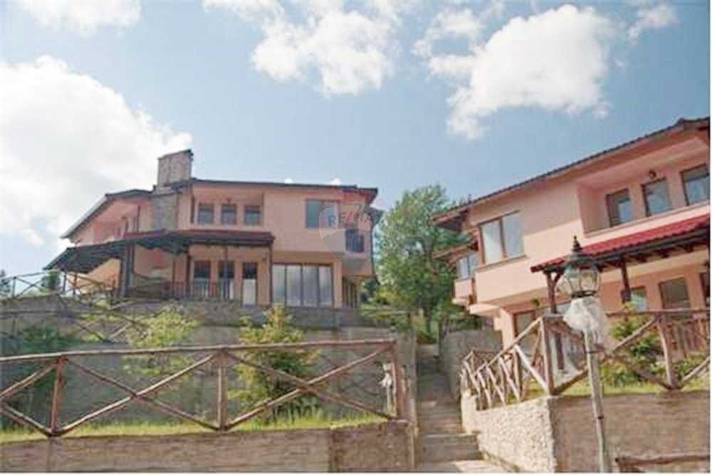 Продава се Къща в к.к. Пампорово - 247 кв.м за 304 €/кв.м - Снимка #9