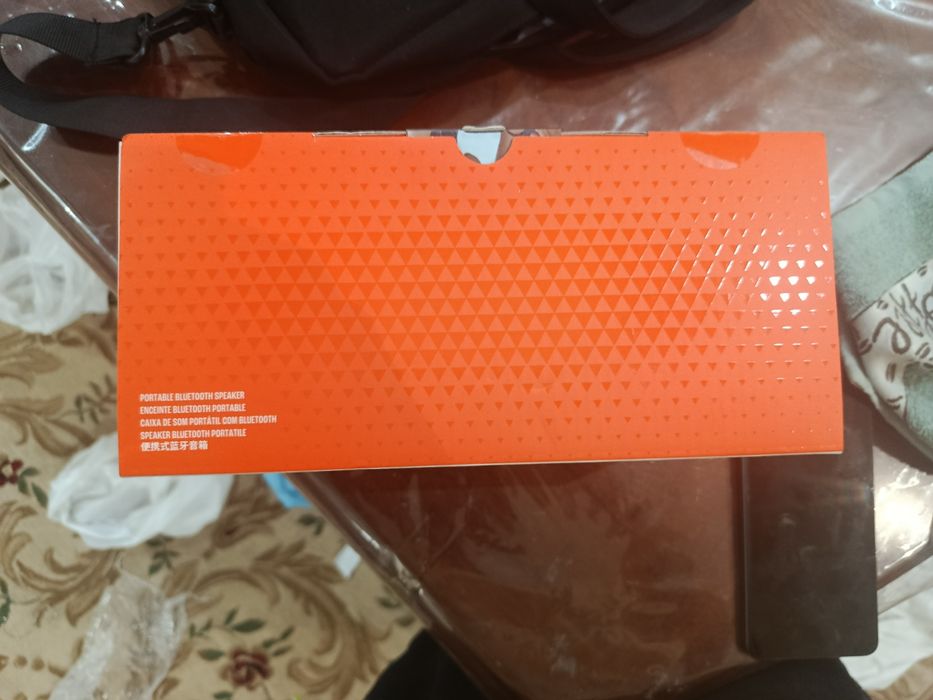 JBL charge 6 Новый Не открыт