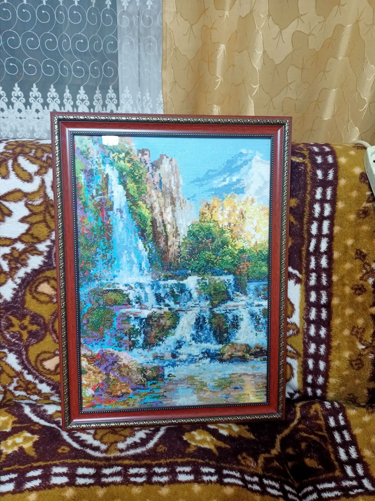 Картина ручной работы  "Водопад''