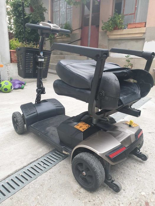 Scuter-carut-carucior electric pt. pers. dizabilitati ca nou !!!