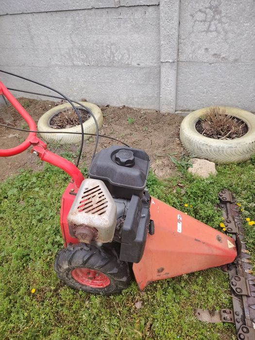 Motocoasa robix f801