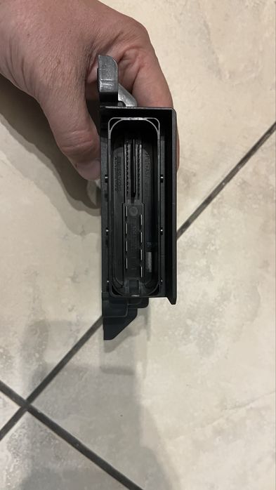 Модул за ел.ръчна спирачка(ABS) за Passat B6