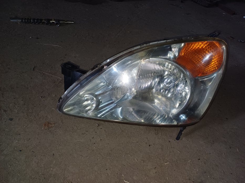 Фара хонда ЦРВ CRV