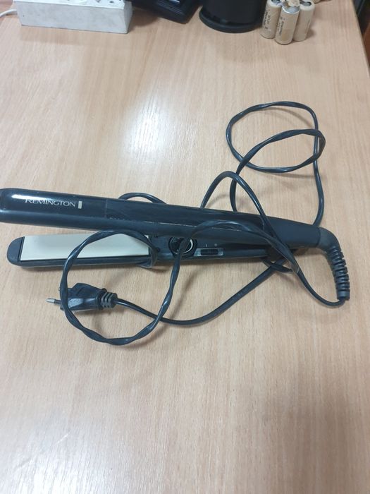 Placi si ondulatoare. 40 lei bucata