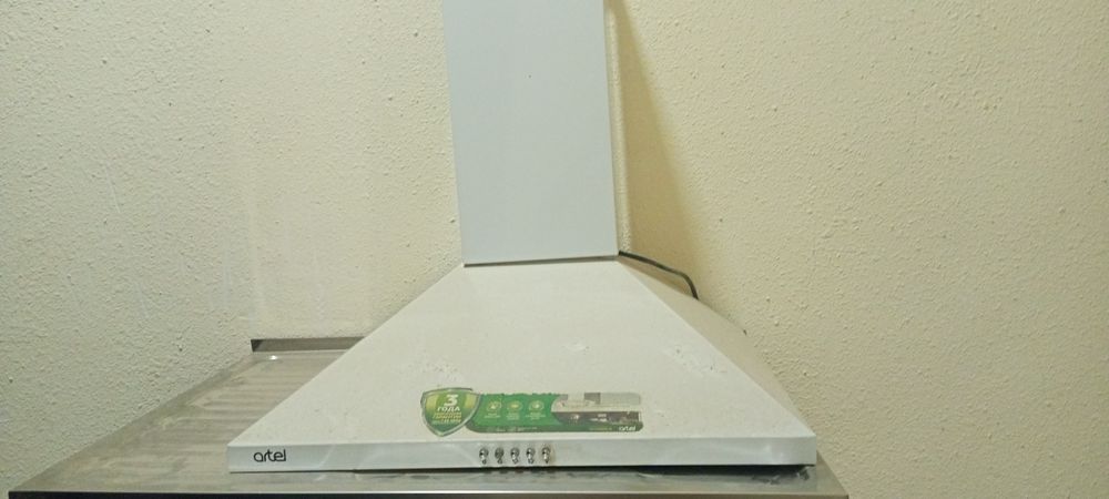 Продам вытяжку бу