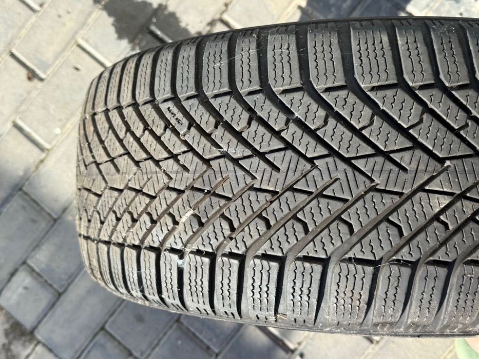 Vand 4 cauciucuri de iarna