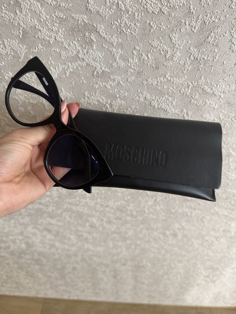 Рамки за очила Moschino