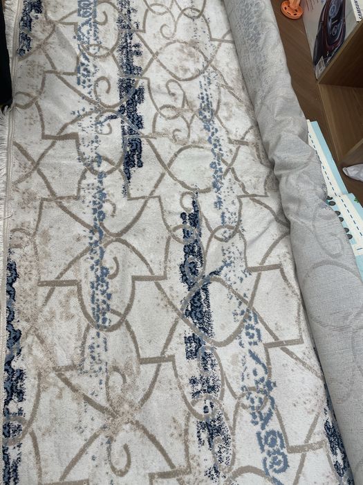 Ковер б/у 2,5 х 4 м