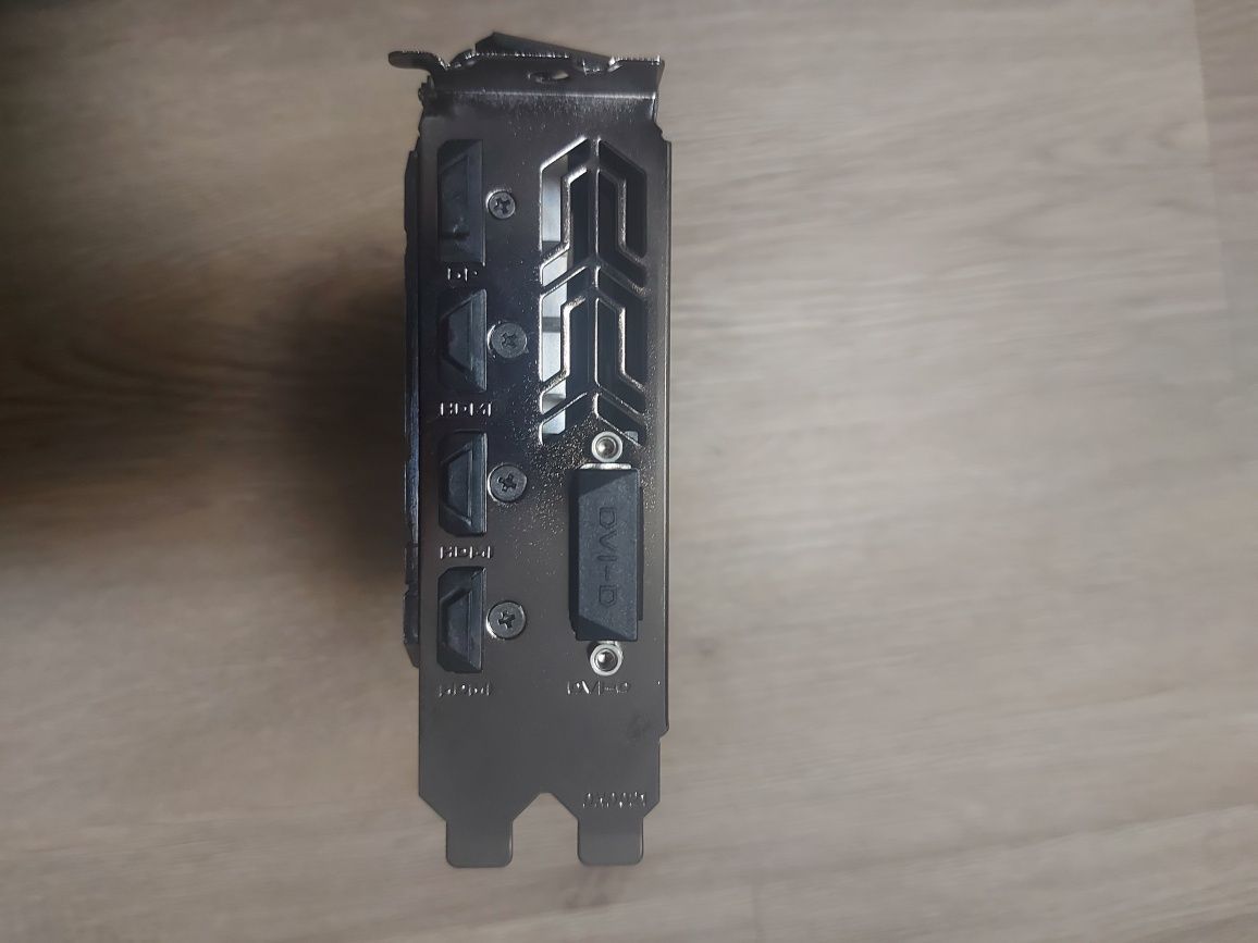 Geforce GTX 1050 Ti windforce OC edition