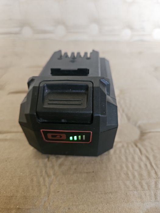 Acumulator skil 20v 4Ah in stare impecabila ca nou
