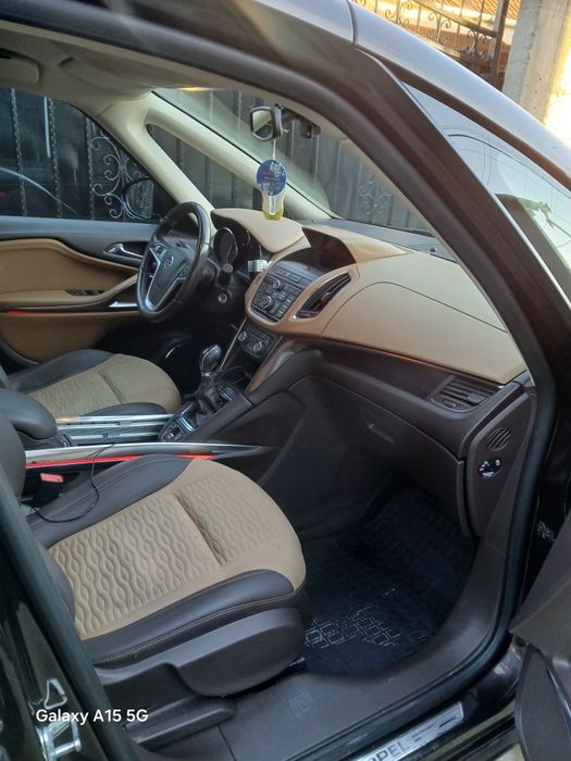 Opel zafira tourer.2.0.  7 locuri.
