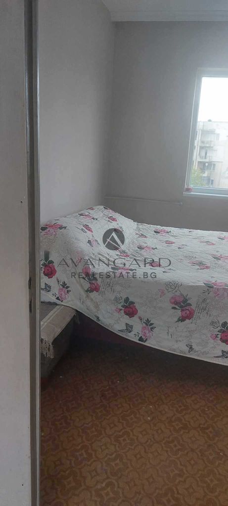 Продава се Тристаен апартамент в Пловдив, Тракия - 80 кв.м за 1313 €/кв.м - Снимка #6