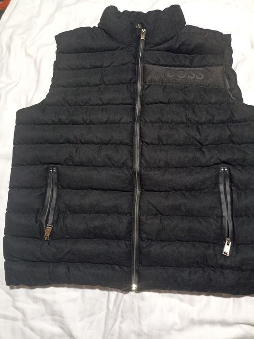 Vesta Hugo boss neagra