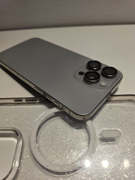 Iphone 15 pro max 256GB като нов