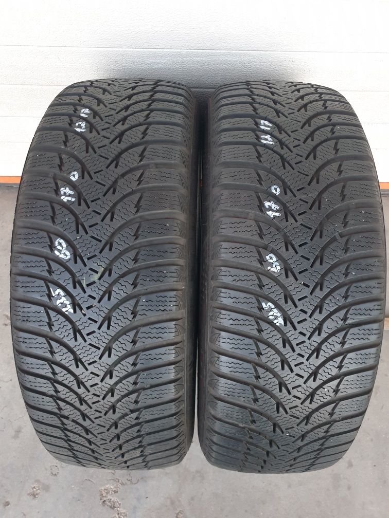 Зимни гуми 2 броя KUMHO WinterCraft WP51 225 60 R17 дот 1217