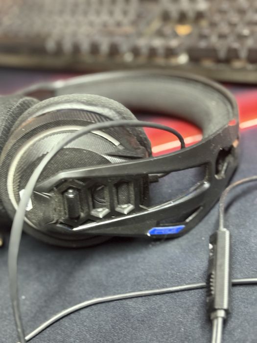Геймърски слушалки Plantronics RIG 400