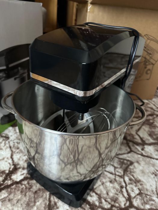 Mixer cu bol 10 l