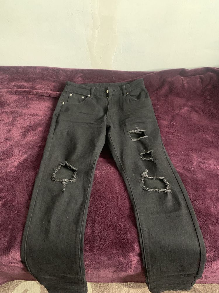Продам джинсы amiri