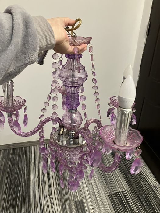 Lustra candelabru