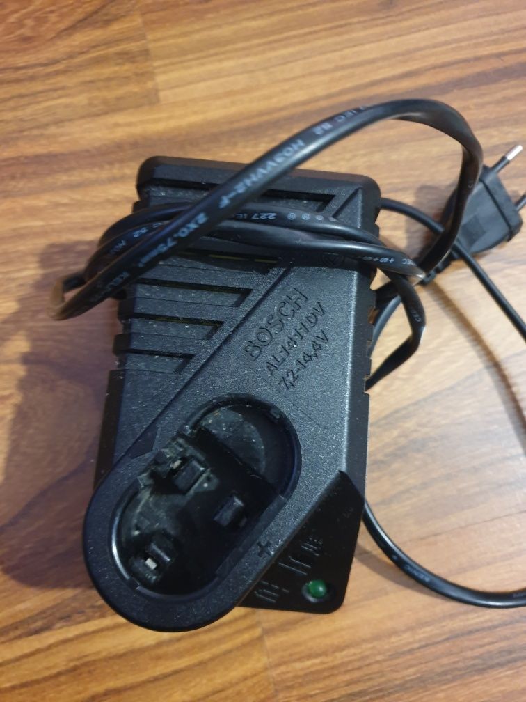 Винтоверт Bosch PSR 12 VE-2