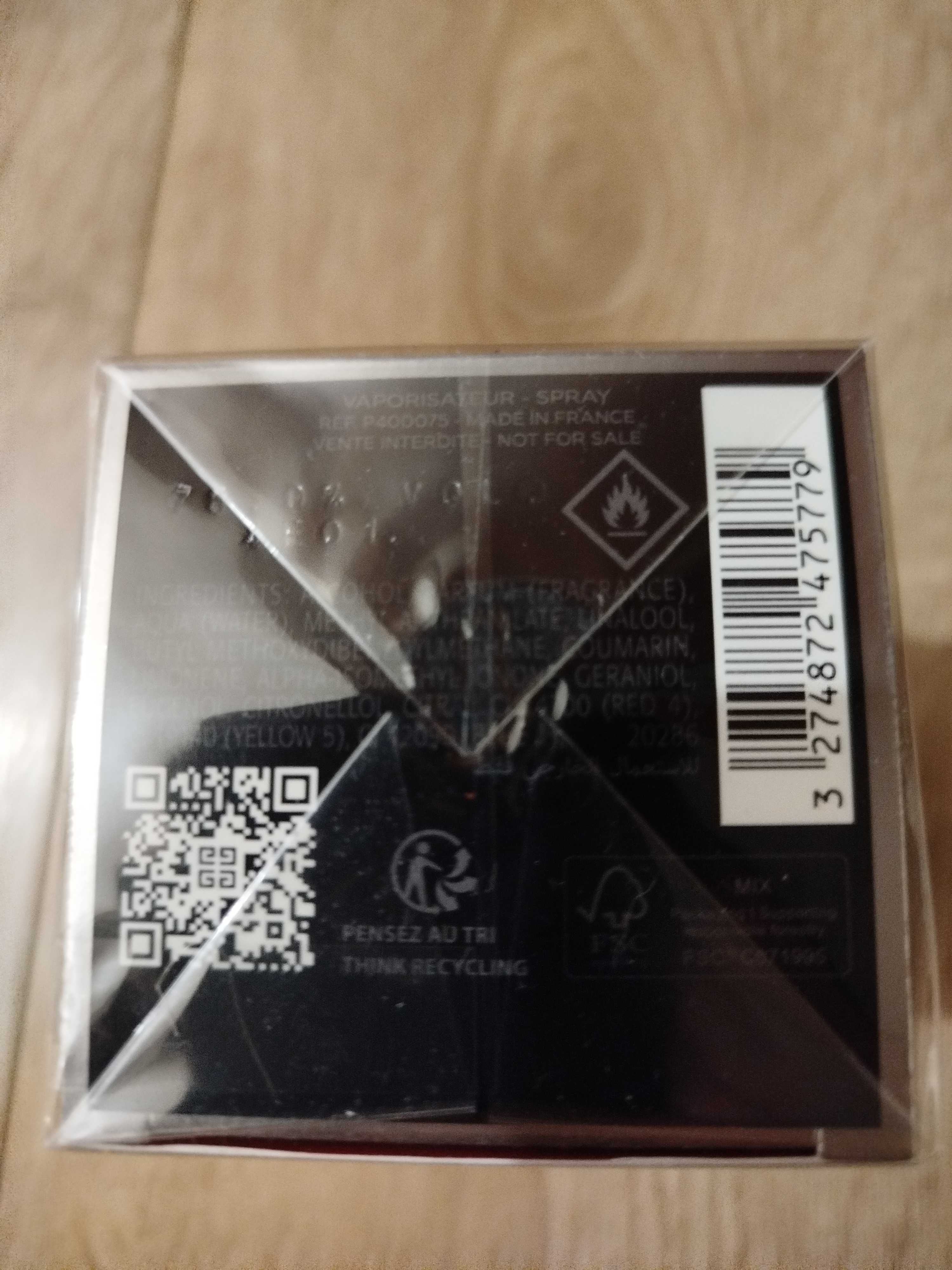Продавам оригинален парфюм Givenchy