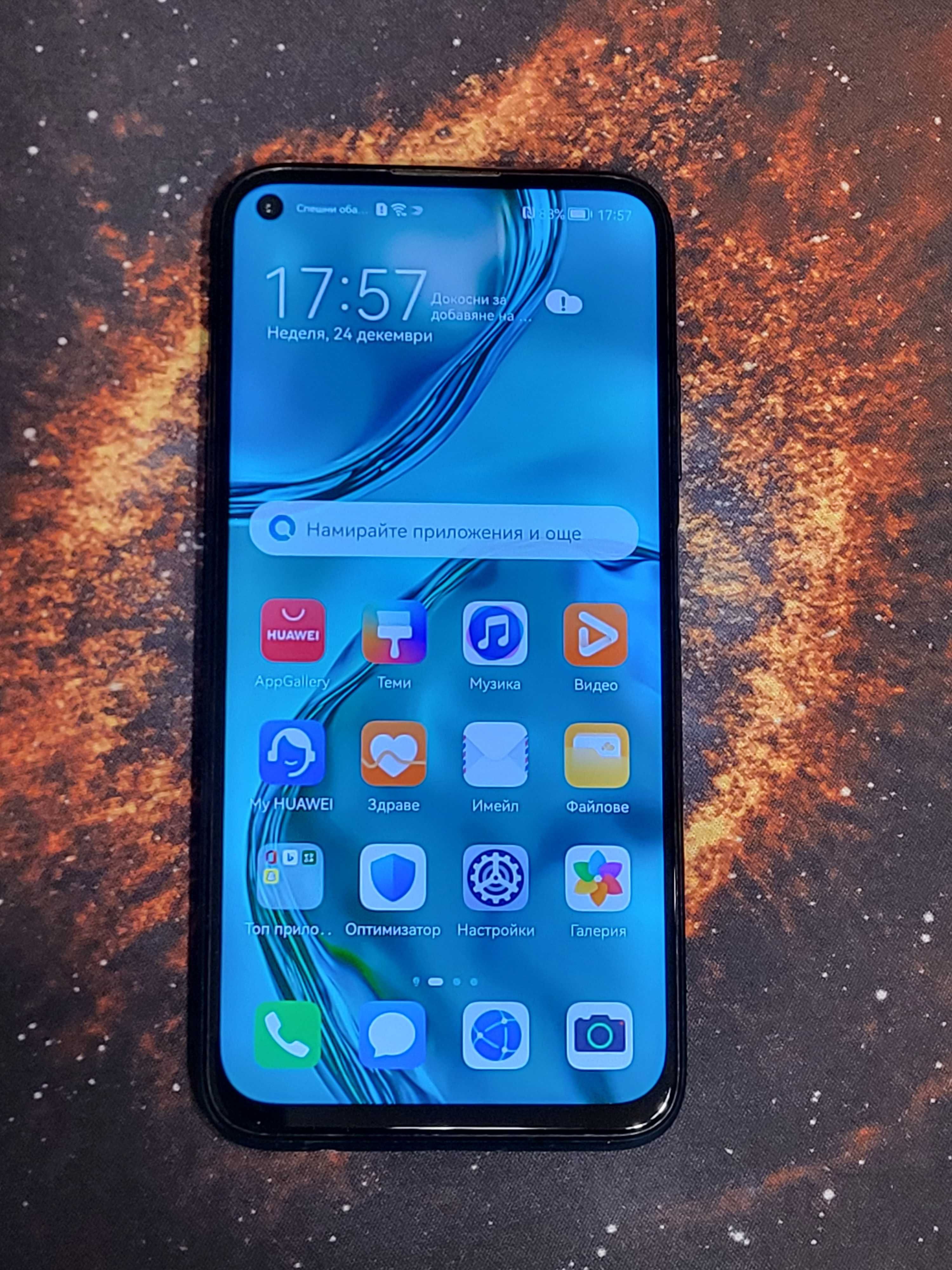 Продавам Huawei P40 Lite