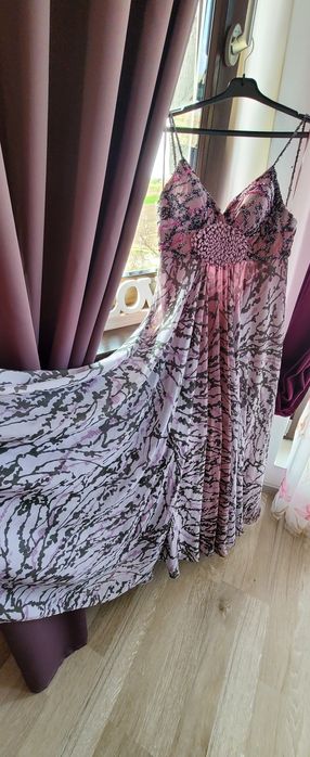 Rochie noua măsură 40