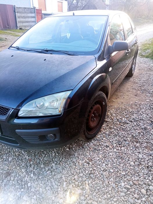 Vând Ford focus M1