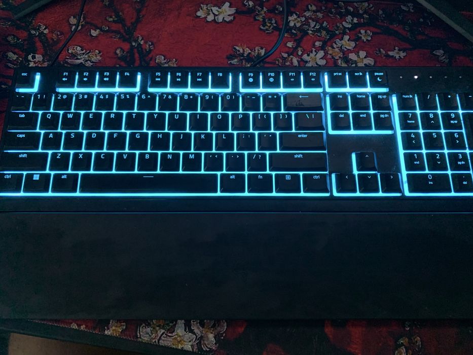 Tastatura gaming Razer Ornata V3