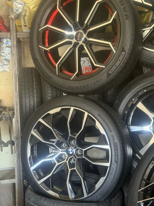 Диски и шины от автомобиля BMW VOSSEN ROLLS