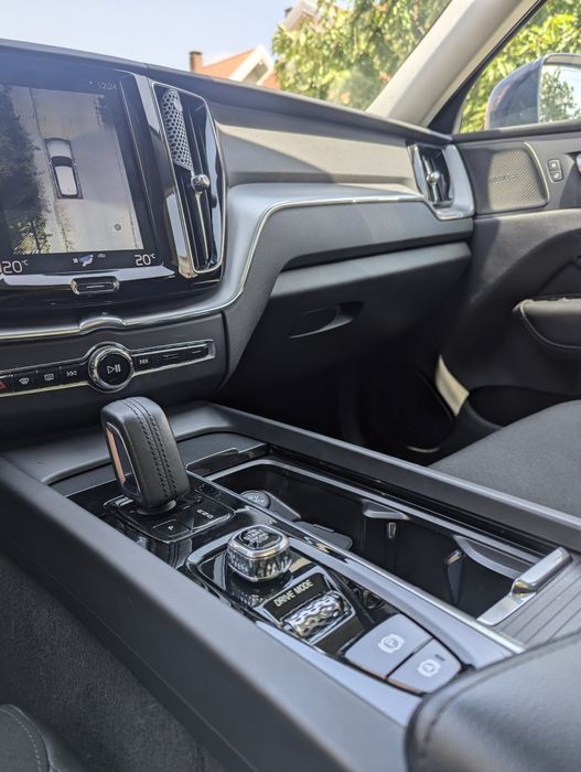 Vând mașina personala, Volvo XC60, T8, plug in hibrid, an 2020, 81.000