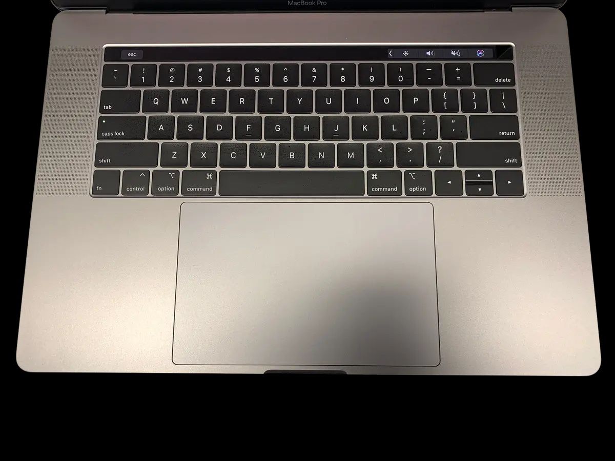 2018 Apple MacBook Pro 15inch 512гб