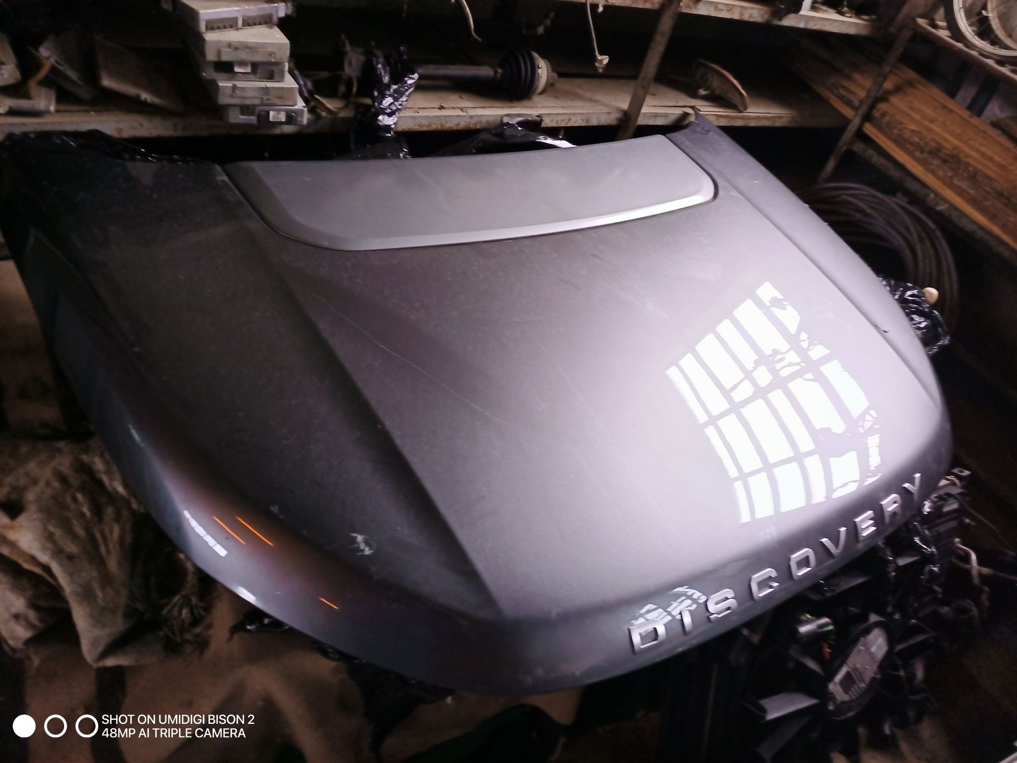 Преден капак Land Rover Discovery