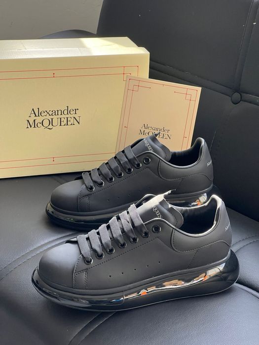 Adidasi Alexander M C Q U E E N FULL BLACK PERNUTA