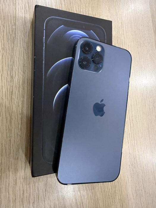 Продам срочно IPhone 12 pro 256 Gb 78%