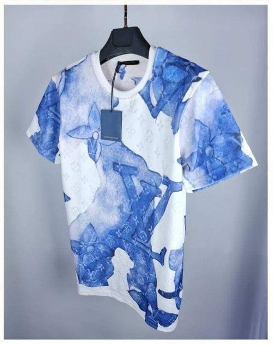 Мъжки тениски различни модели