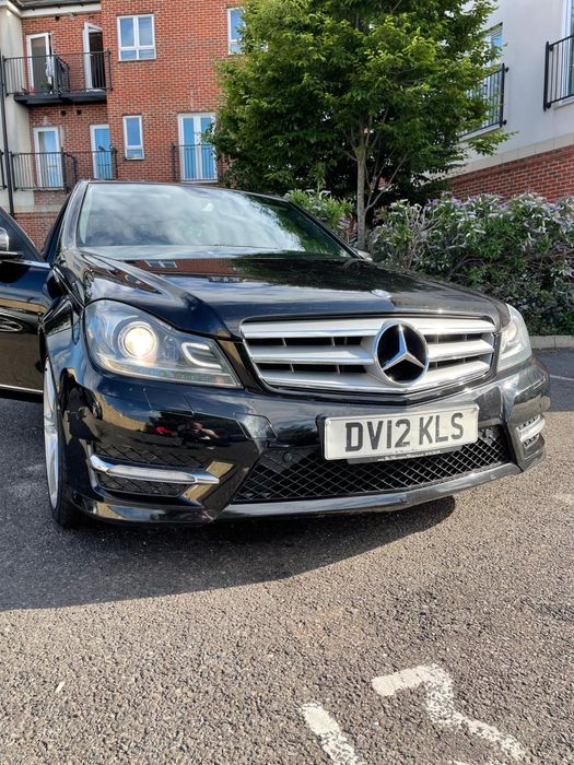 Bara fata spate capota aripi faruri radiatoare c class w204 facelift