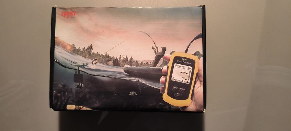 Эхолот Fish Finder