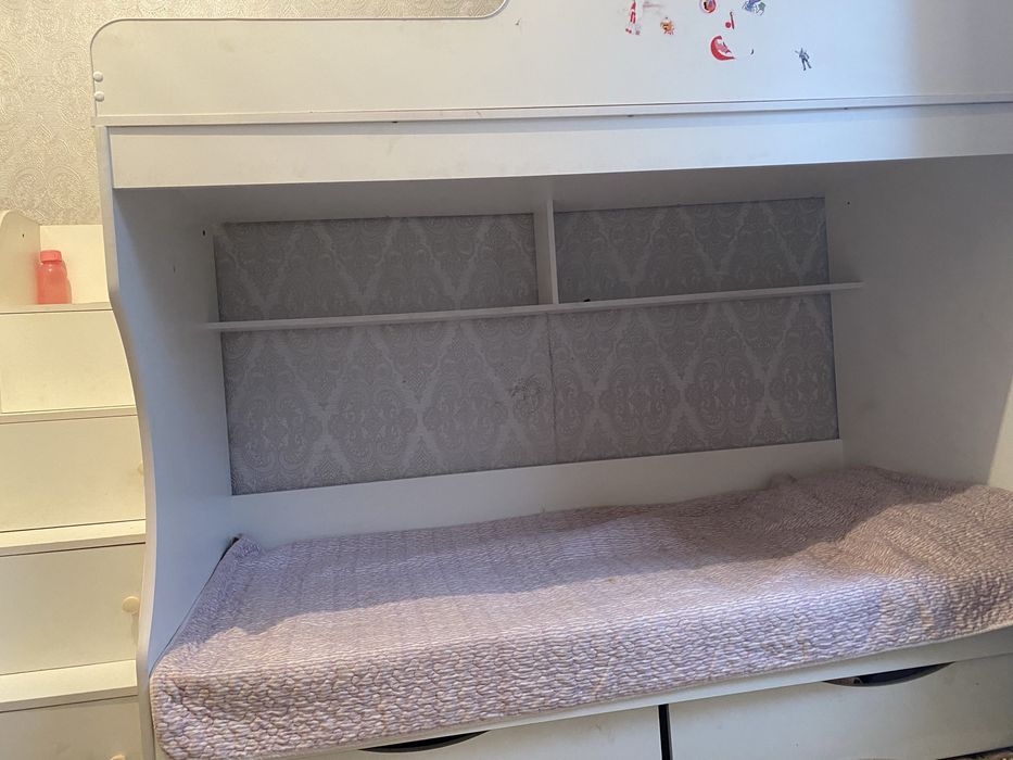 Детский 2х ярусный кровать