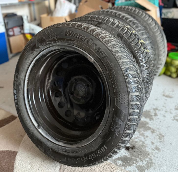 Гуми с джанти 186/60/15