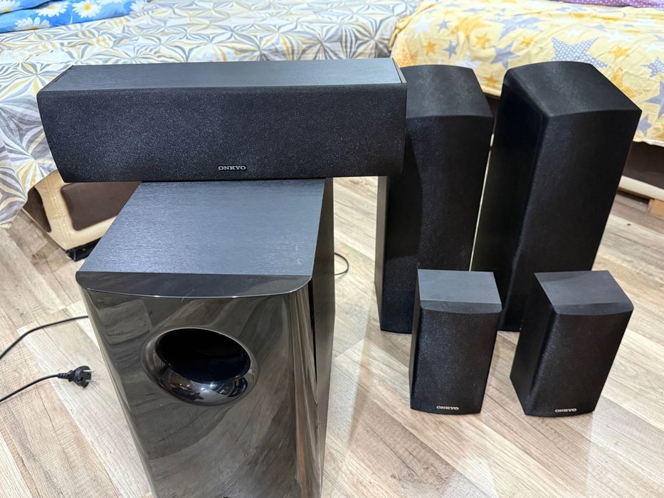 ONKYO Dolby Atmos  5.0.2 тонколони за домашно кино SKF-594