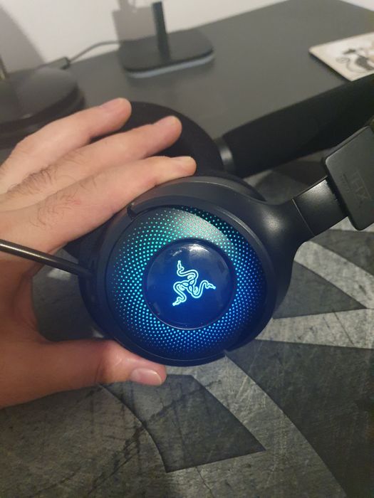 Casti Gaming Razer kraken v4 wireless rgb