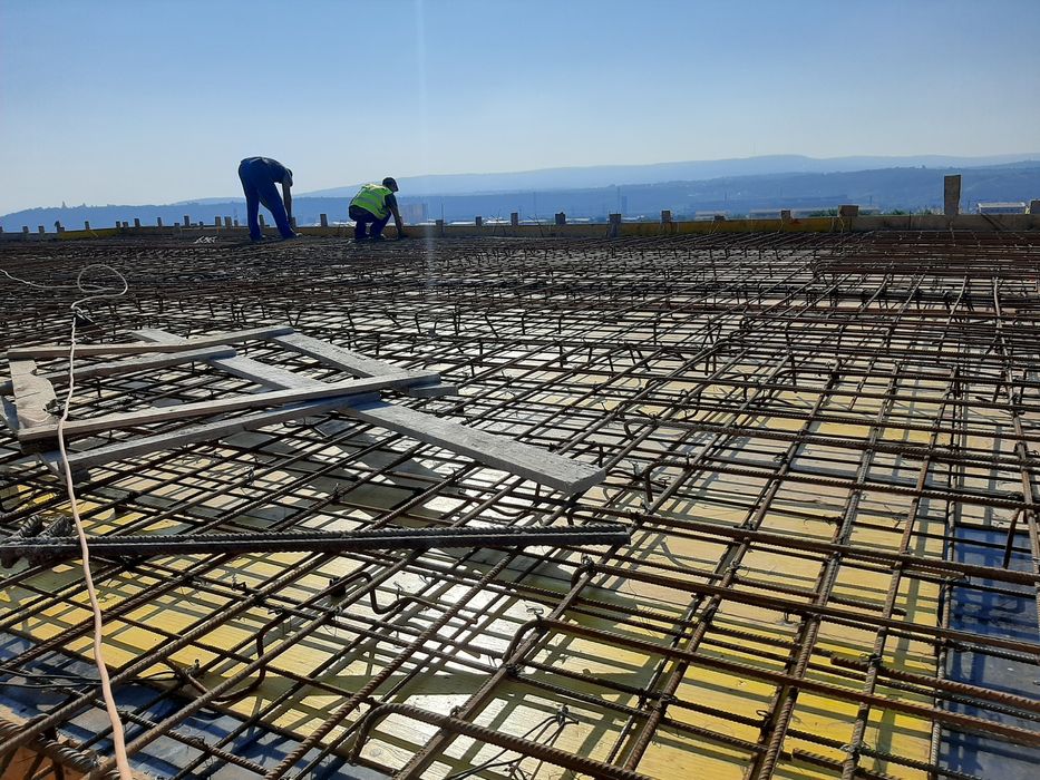 Construcții la rosu sau la cheie